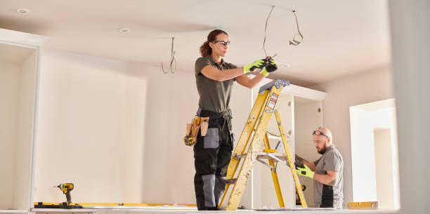 Best Affordable Emergency Electrician  in Decatur, AL